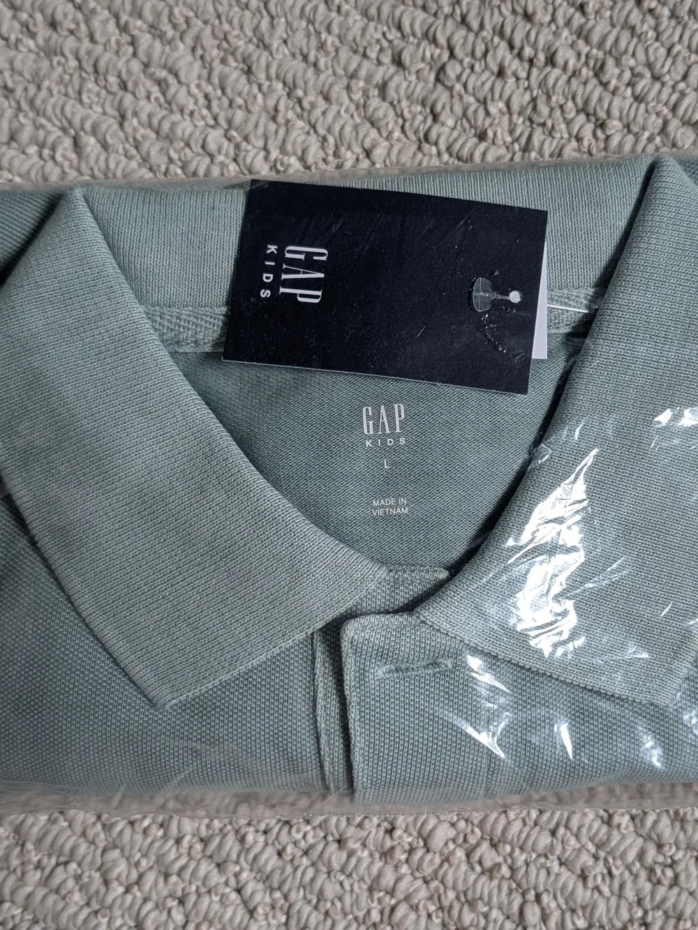 GAP Polo Shirt in Light Sage Green